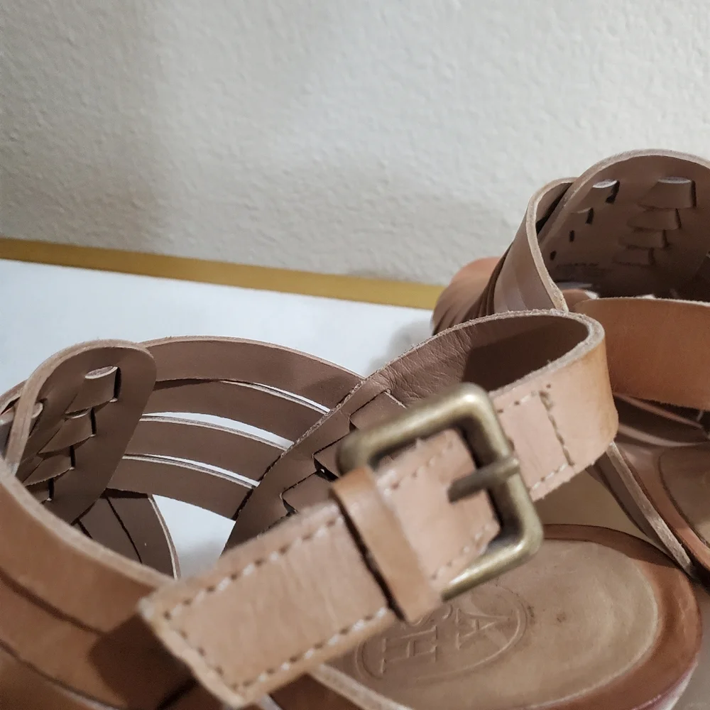 ASH Oman Leather Wood Platforms